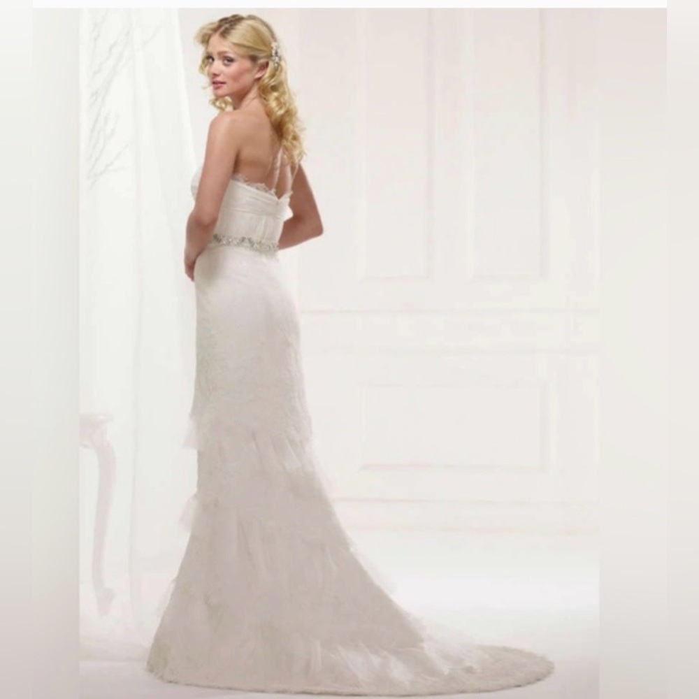 Lace Ruffled Satin Gown sz 6